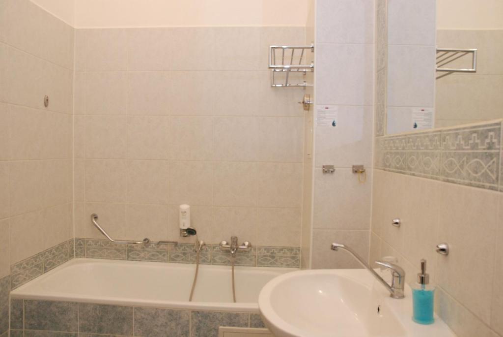 Hotel U Ruze Slavonice Szoba fotó
